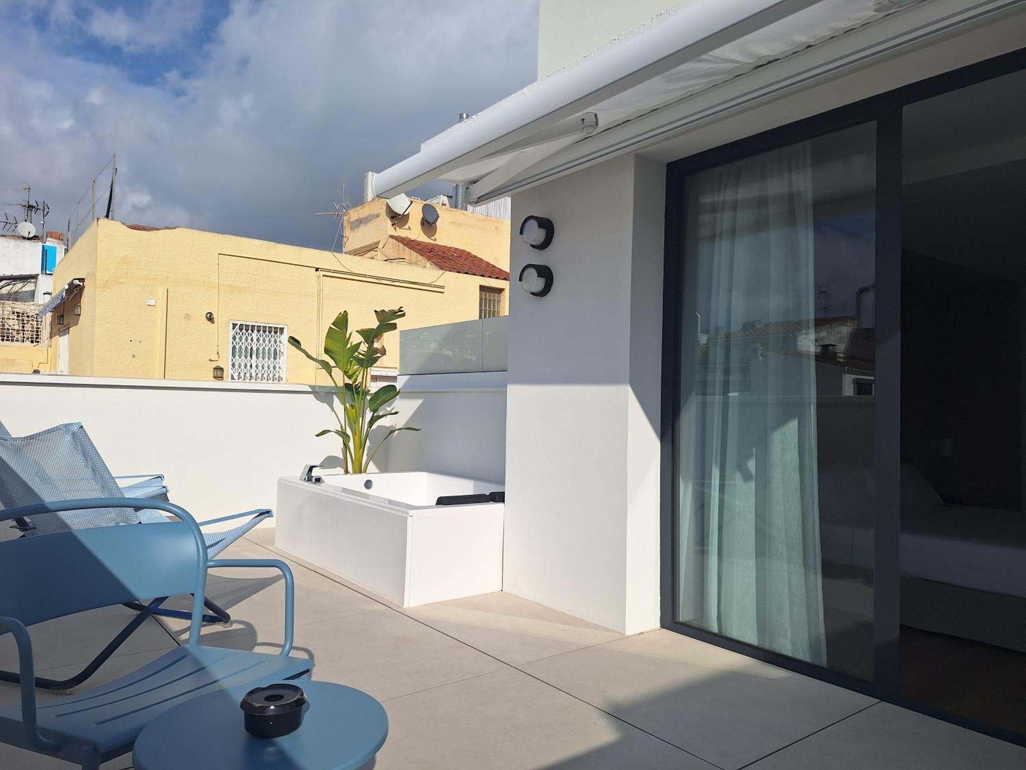 Alenti Sitges Hotel Экстерьер фото